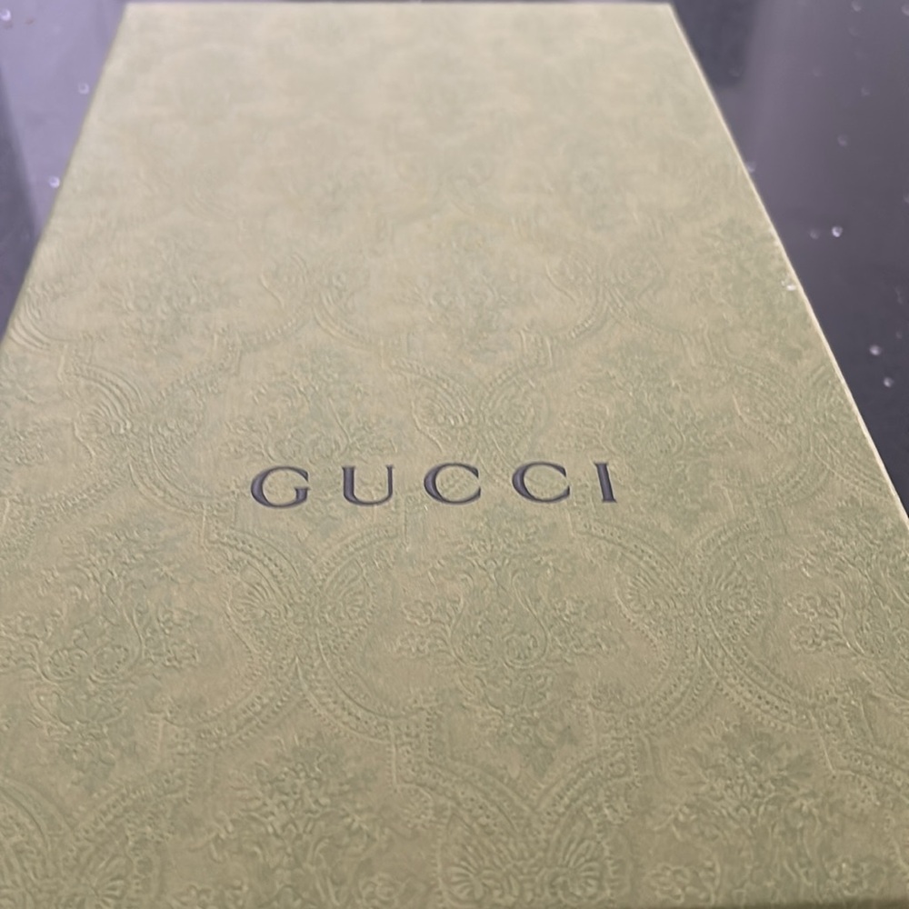 Gucci athletic shoes - Picture 13 of 13